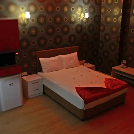 Expoist Szálloda 3*