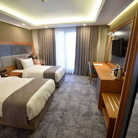 Hotel Four Seven