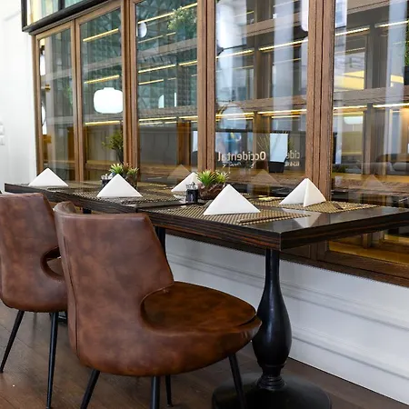 Hotell Miapera And Istanbul