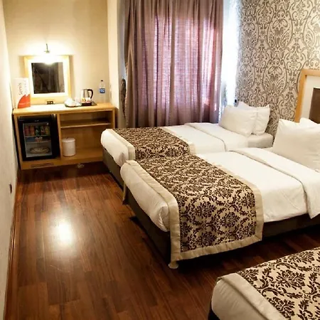 Nova Plaza Taksim Square 4*