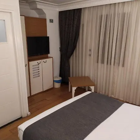 Jakaranda 3* Istanbul