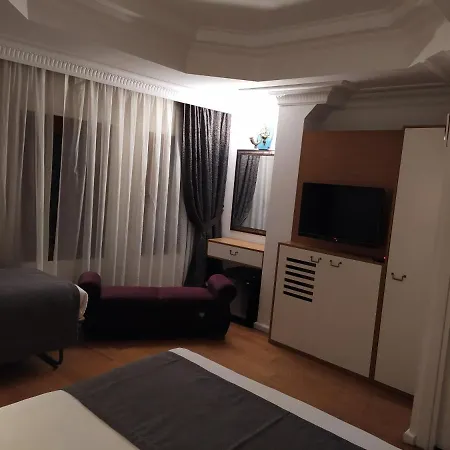Jakaranda Istanbul