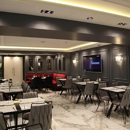 Hotel Fimka 2*