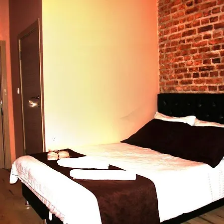Karma Aparthotel