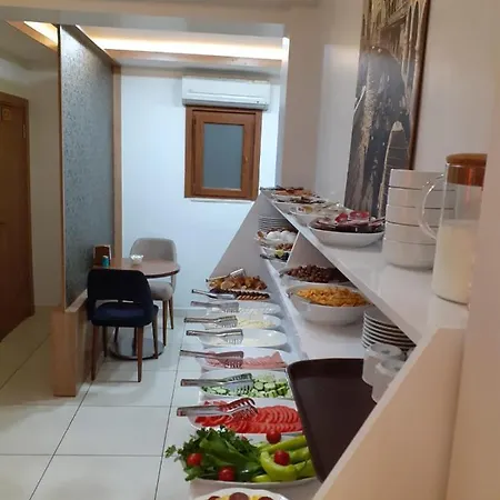 Setak Oda ve Kahvaltı