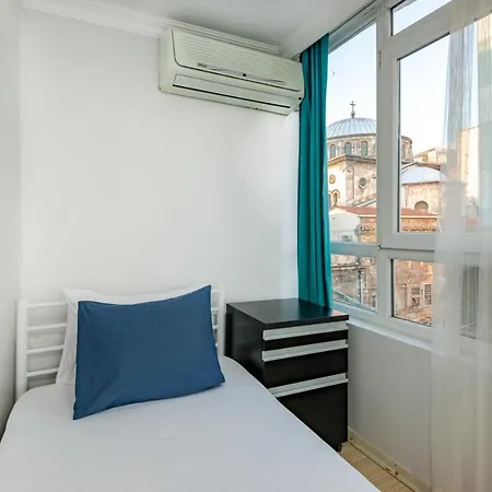 House Aparthotel