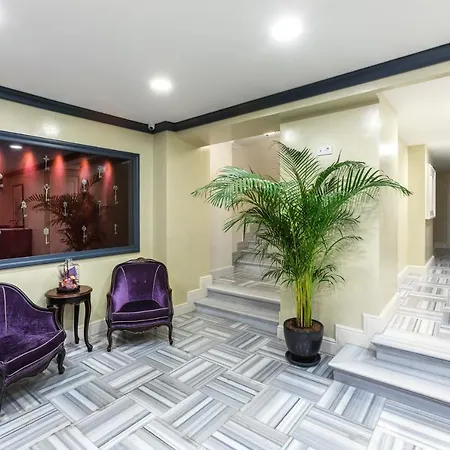 Meroddi La Porta Hotel