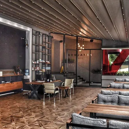 The Hera 2* Istanbul