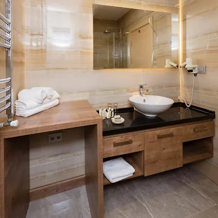 برينسس ريزدنس شقة فندقية 4*