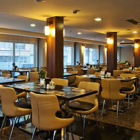 Riva Taksim Ξενοδοχείο 4*