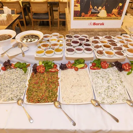 Almadina 3*