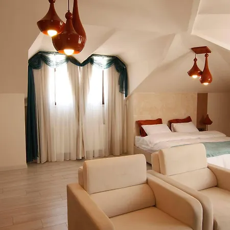 Zin D Cekmekoey Istanbul
