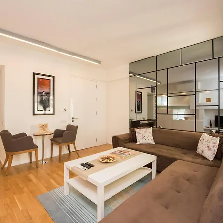 Apartment Taksim Thera