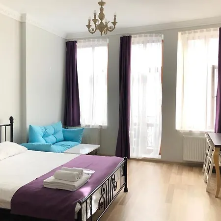 Apartment Chimera Pera Galata