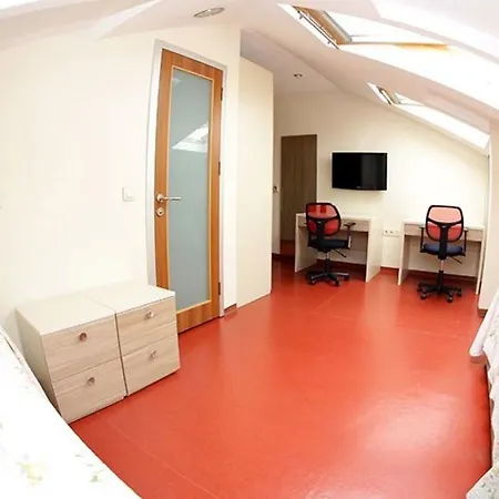 Ikiz Palmiye Kiz Ogrenci Hotel