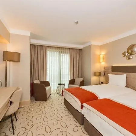 Mare Park Hotel 4*