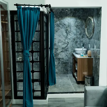 Taksim Yazici Aparthotel