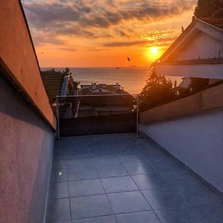 Bed & Breakfast Goerkemli *
