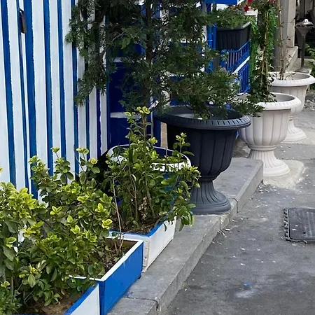 La Petite Maison 3*