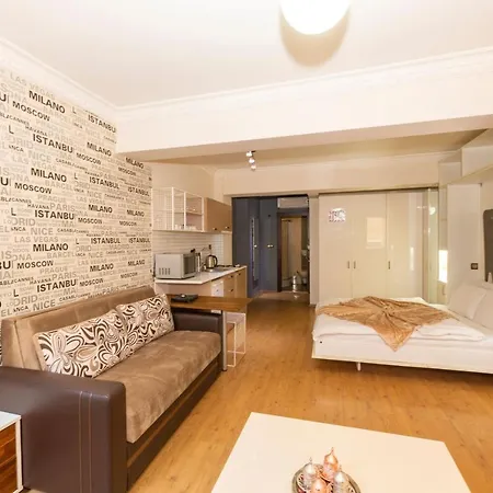Opera House Hotel 2*