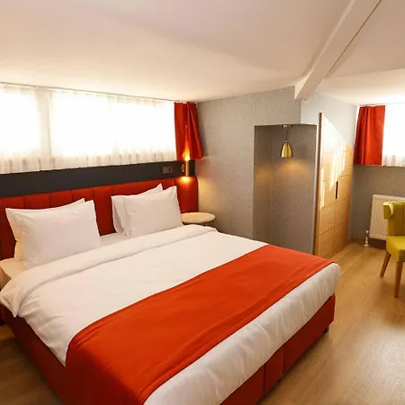 Hotel My Garden 3*