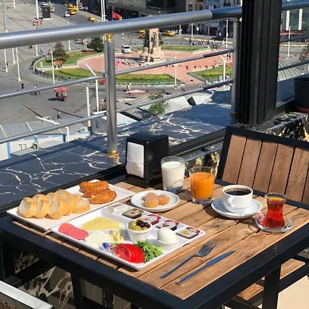 Kartal Palace Taksim Square Family 2*