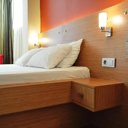 Antique Hostel