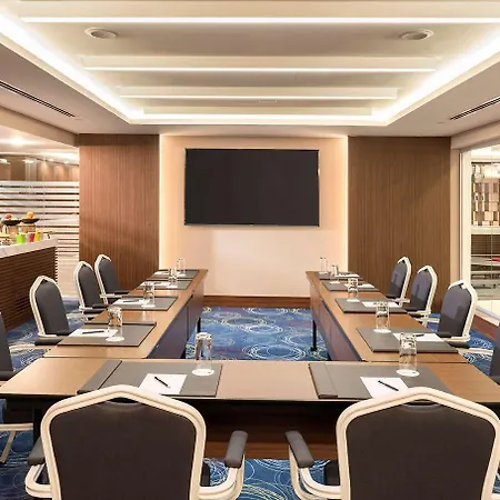 Radisson Blu Residence, Batisehir Apart Otel 4*