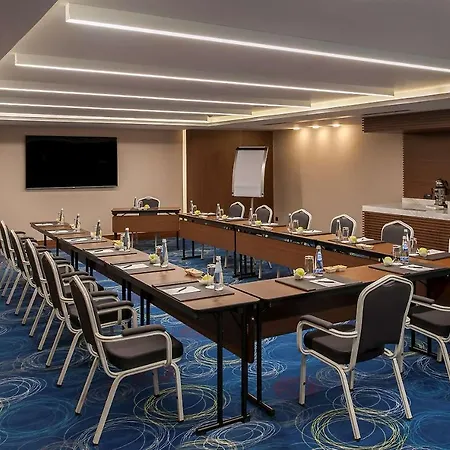 Radisson Blu Residence, Batisehir Apart Otel İstanbul