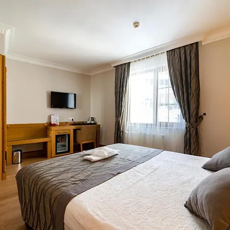 Levent Отель