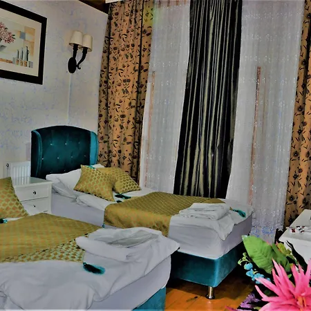 The Trip Old Otel