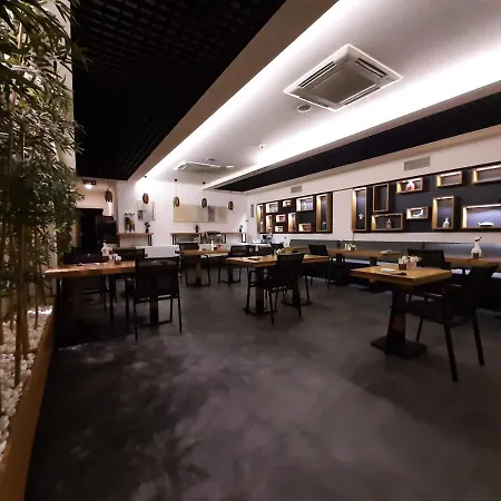 Sapko Airport Hotel 3*