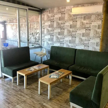 Era Palace 2*