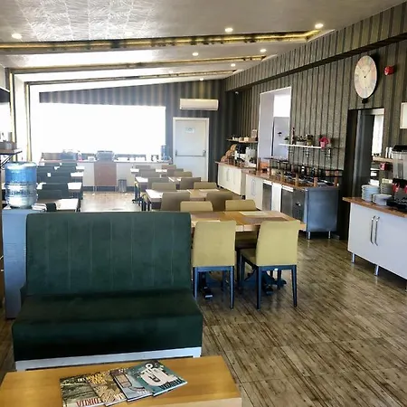 Era Palace 2*