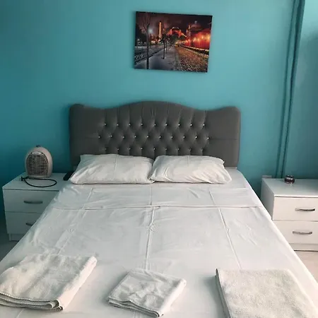 Aurora Aparthotel