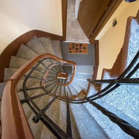 Hoca Pasa Two Apartment