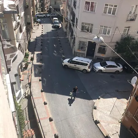 Aurora * Istanbul