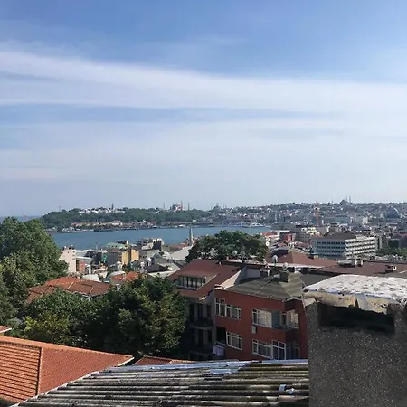 Aurora * Istanbul
