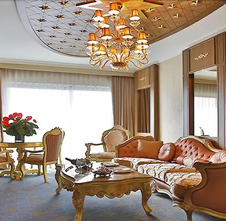 Doubletree By Hilton Atasehir & Conference Centre فندق 5*