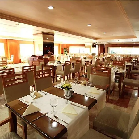 The Park Bostancı Hotel 5*