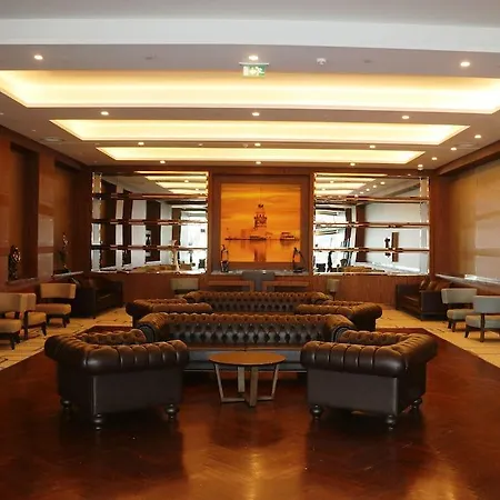 Otel Mercure West & Convention Center