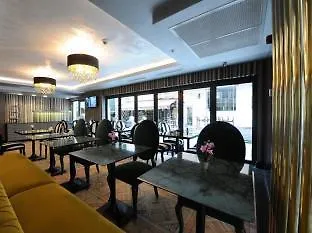 珀蒂宫酒店 - 特殊类别 3*