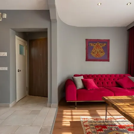 Aparthotel Bright 3*
