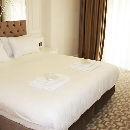 Palde Hotel