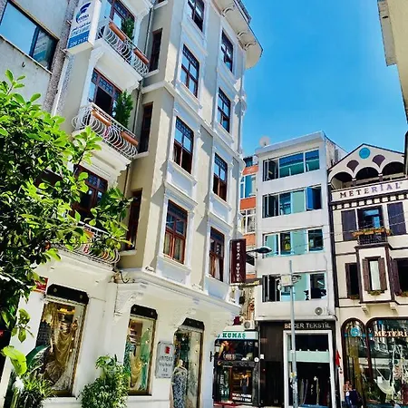 White Beyaz Suites
