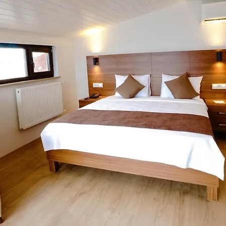 Class Bosphorus With Jacuzzi 2*