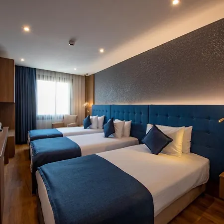 Nova Plaza Crystal & Spa Szálloda