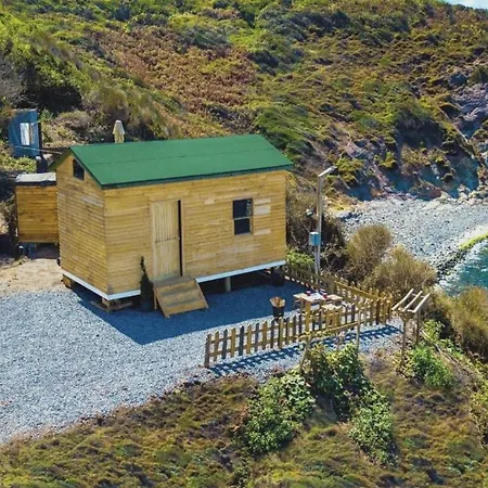 Darni Karavan Camping