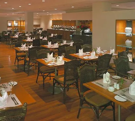 Hotel Express Istanbul-altunizade By Ihg 3*