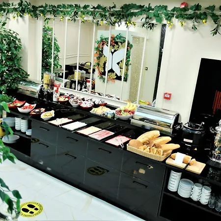 Omma Hotel 3*